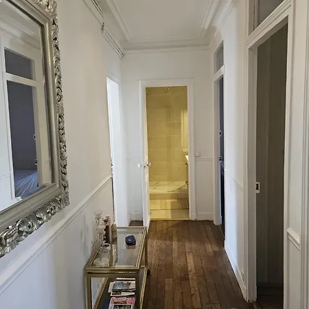 Apartment A Metro Nations Paris